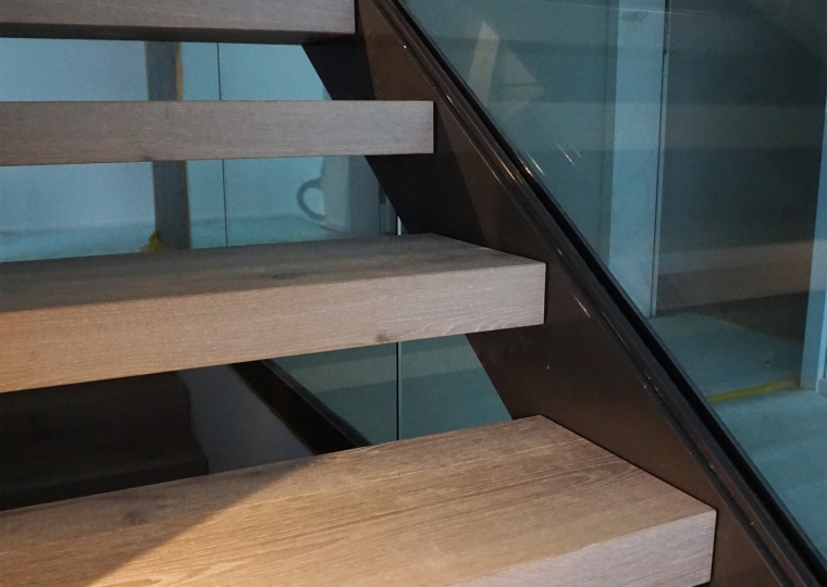 Boden Treppen Handläufe